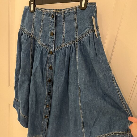 NWT  Anthropologie Pilcro Pleated Basque-Waist Denim Midi Skirt Size 10P Petite - Picture 6 of 12